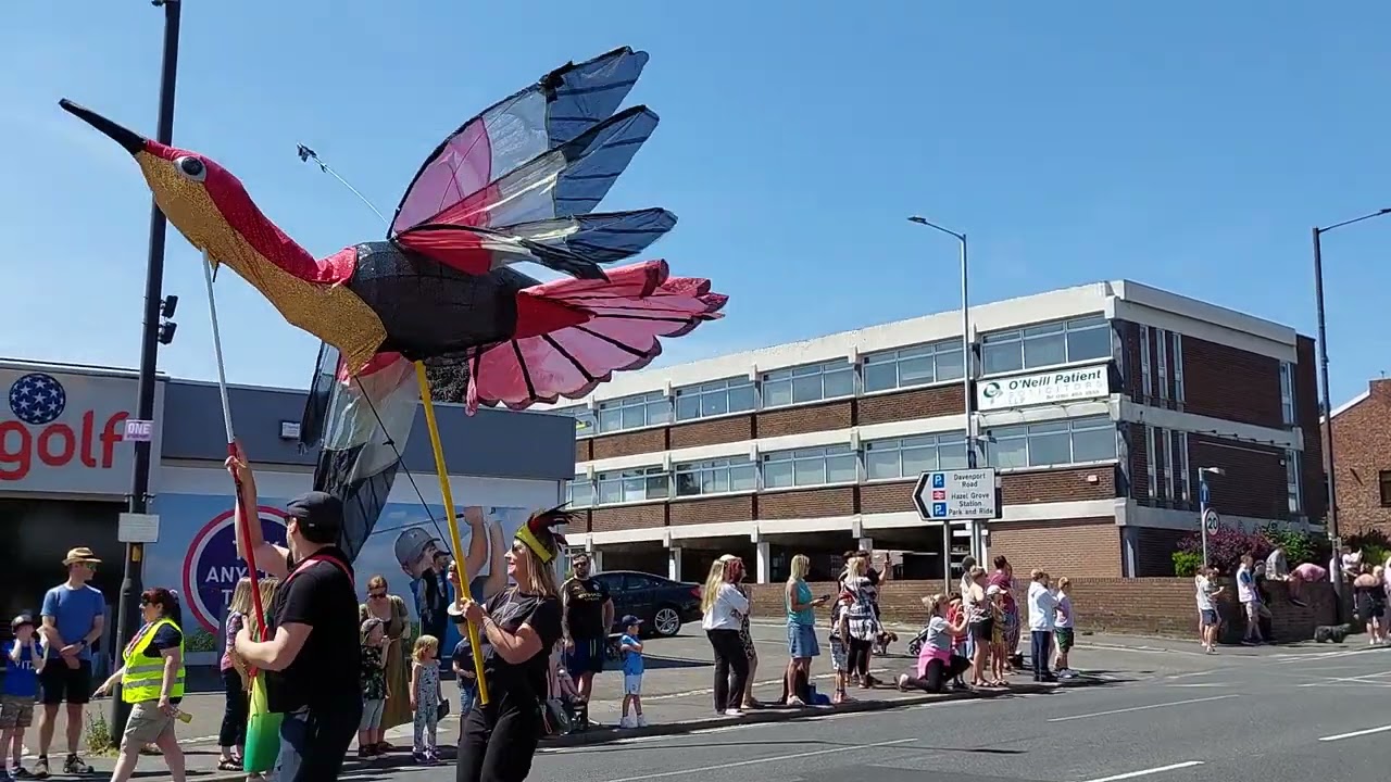 Hazel Grove carnival 2022 parade